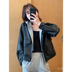 夾克外套 秋天外套 風衣外套 假兩件高級感皮衣外套女 短版百搭連帽休閒機車皮夾克