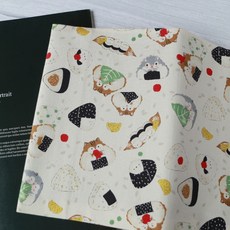 秋葉手作【愛吃飯糰的小松鼠】書衣 書套 可調式 布書衣 手工書衣, 1個