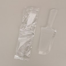 巧緻烘焙網 生日蛋糕刀 獨立包裝 彩色塑膠蛋糕刀 一次性蛋糕刀 彩色蛋糕刀 鋸齒蛋糕刀 蛋糕托刀 ，三角蛋糕刀, 透明(單支), 1個