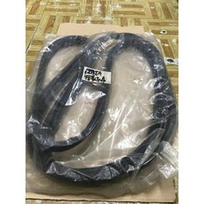 TNSK 原廠 福特 FORD LIATA 323 95-98年 後蓋橡皮 防水橡皮 後廂蓋防水橡皮 4門, 1個