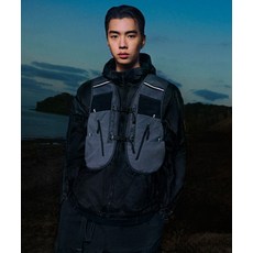 무신사스탠다드 시티 레저 유틸리티 트레일 베스트 그레이 1714960