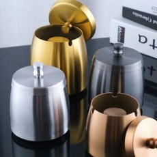 【熱銷Top1-限時下殺】【秒發】 不銹鋼菸灰缸 配帶蓋煙缸 加厚創意煙盅 網吧網咖防飛灰防摔煙灰缸, 1個, 018銀色,小號