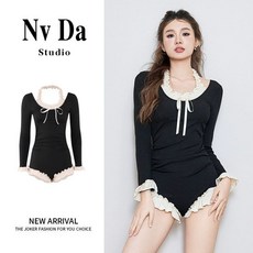 2025新款泳衣女保守長袖防曬連體平角褲遮肚顯瘦性感露背泡溫泉, 8218 黑色,M碼【建議42.5-47.5公斤】