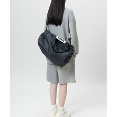 健身乾溼分離游泳運動輕便包男女訓練收納帶鞋倉旅行包出差行李袋, 黑色【獨立鞋倉乾溼分離】, 1個