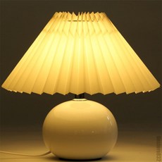 매일발견 테이블스탠드 올화이트 인테리어 스튜디오 촬영 조명 침실 스탠드