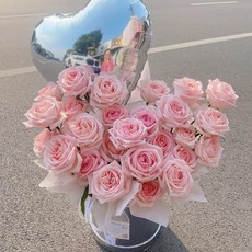 皇運之家百貨店 七夕情人節永生花抱抱桶仿真花 高級感禮物 送女朋友閨蜜生日告白, 氣球款粉荔枝-19朵 送禮袋賀卡燈串