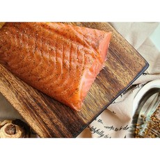 [살루메리아] 콜드 스모크 그라브락스 Cold Smoke Salmon(Gravlax) 숙성맨 훈제 연어 생연어 화이트 와인 안주, 1개