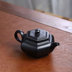 壽彬 宜興紫砂 六方茶壺 手工, 1個