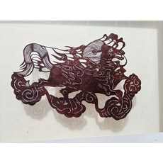 手工皮影 傳統工藝 雲中天馬 牛皮雕刻 仿古色 35x25cm, 如圖所示, 1個