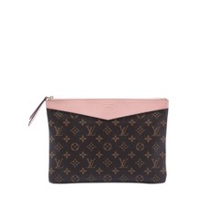 루이 비통 중고 2018 모노그램 데일리 파우치 클러치