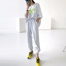 LE_EMMA Ulla Ara SET 女子訓練套裝 女子訓練家居服 女子訓練套裝 女子短袖 女子短袖 女子運動服 女子運動服 女子短袖運動服
