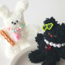 LOGRO 모루인형 키링 만들기 세트 DIY 키트 [모든 재료 포함], 크림+블랙, 1개