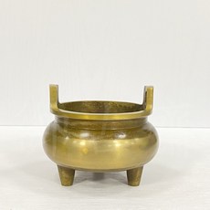 【御古齋】精選黃銅香爐 雙耳銅爐 三足爐 靜香爐 有底款 養身禪坐 壽山福海 祈神禮佛 供奉用品, 1個, 款二