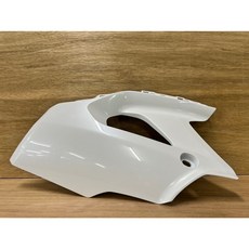 R15V4 下導流 側殼 導流罩 BCW-F8385-00-P4 BCW-F8395-00-P4 R15M, 1個, BCW-F8385-00-P4左下導流罩