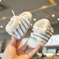 DFMEI 嬰兒鞋春秋薄款鞋襪外穿寶寶學步鞋透氣0-6-12個月布鞋軟底男女童