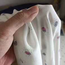 14姆真絲雙縐布料 純桑蠶絲面料 女夏裝布料, 110寬,每定位（約73釐米長）, 1個