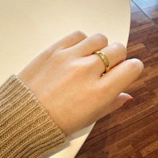 MOOLDN 볼드 4mm 앵게이지 라운드 써지컬스틸 엄지 검지 마디 반지