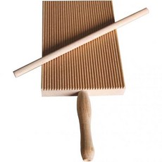 에피코티스파이 가르가넬리와 뇨끼 제거기