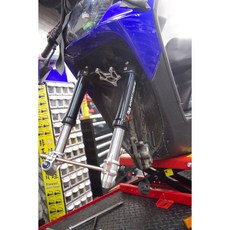 鯊魚工廠 前叉 燒鈦 白鐵 軸心 前輪心 適用於 BWSR 四代勁戰 三代勁戰 BWSX, 1個, 白鐵版本