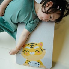 可開發票asweets愛升兒童家用實木蹺蹺板平衡感統訓練器材聰明搖搖板玩具 平衡訓練 平衡板 瑜伽平衡盤, 1個, 笑老虎毛氈 無漆款