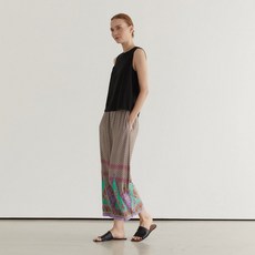 라페어 라페어 바실리카 모티브 퍼플 9부 팬츠 LWPGF1026-PU 411998