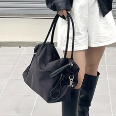 MissBaek 女用 Bruno 日常尼龍旅行單肩包