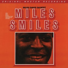 MILES DAVIS QUINTET MILES SMILES (180克33轉) 黑膠唱片
