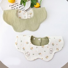 360度旋轉雙面花色純棉六層紗布寶寶圍兜：韓版花瓣造型嬰兒口水巾，透氣吸濕快乾