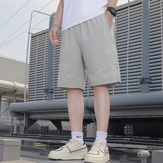 短褲機能男士運動短褲速乾排汗面料暴汗不黏膩五分褲四面彈力布料跑跳不受束縛短褲內襯預防走光拉鍊口袋安心置物短褲適合慢跑重訓戶外活動穿著
