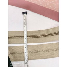 5V尼龍拉鏈葫蘆款拉鏈頭 5號古銅黑金色尼龍拉鏈頭 可加裝飾片裝飾布條 拉鏈配件 縫紉輔料拉鏈, 1個, 卡其色 尼龍拉鏈 YKK一碼, 卡其色