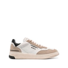 가우드 트위너 스니커즈