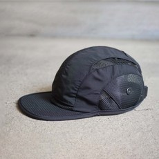A WANDERING TAILOR HERON CAP 機能鴨舌帽, 1個