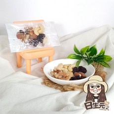 日生元 綜合堅果隨手包 杏仁果 腰果 核桃 夏威夷豆 葡萄乾 蔓越莓乾 15g, 1個
