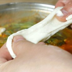 차원이 다른 쫀득 손수제비 반죽 사리 쟁여탬 혼밥, 1개, 120g