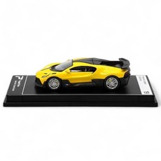 Postercars 1:64 Bugatti Divo 模型 - 黃色 跑車模型 汽車模型 合金模型, 1個