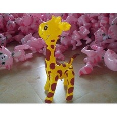 嗨購 熱銷10歲11歲新款塑膠充氣玩具pvc可愛長頸鹿皮梅花鹿球免郵, 1個, 長頸鹿12個