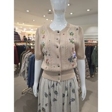 비꼴리끄 퍼프 소매 자수 가디건 B242KC3010190_s 660041