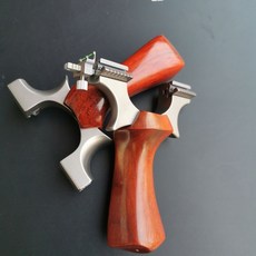 TC21彈力龍齒扁皮鈦閤金快壓威力驚雷弓新款彈弓高端戶外，堅固耐用，快速按壓設計，提升彈射威力，精準命中目標, 紅木柄9025鈦龍齒加瞄, 1個