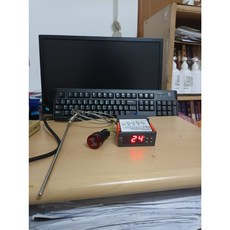 溫度控制器 附25公分溫度探棒與蜂鳴器, 1個, AC220V