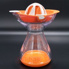 日本貝印 透明壓汁機 CF0412 柳丁機 柑橘壓汁 橙汁器 壓汁器