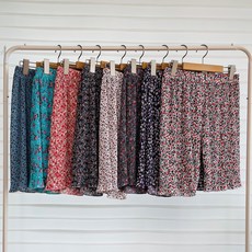 쥬아쥬아 성인 냉장고바지 꽃플리츠 반바지