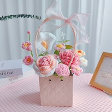 手工毛線針織玫瑰花束成品，母親節畢業生日禮物首選，送媽媽朋友溫馨實用, 1個, 成品粉玫瑰混搭花束