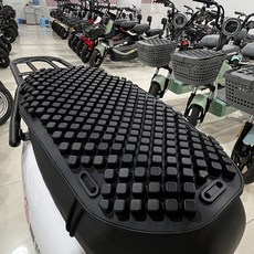 維尼好物 機車矽膠按摩 防曬防水 四季通用, 黑色(加長版雙人墊）, 1個
