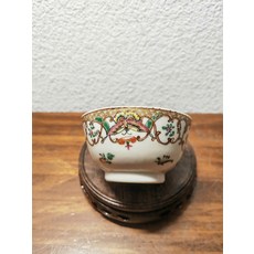 粉彩花卉紋茶園 描金陶瓷花瓶 直徑7.5釐米, 如圖所示