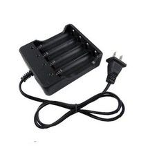 18650座充 18650大容量電池, 1個, 四槽1.2A充電器