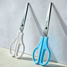 파가니엘 베이직 사무용가위 문구용 학생용 가위 어린이 가위 초등학생 중학생 학교 어린이집, 1개, 색상랜덤