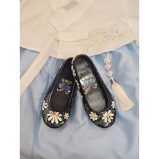 추억의 고무신 꽃고무신 곁에꽃 촌캉스 귀요미고무신 아기한복고무신 할머니신발 외국인선물 한국선물