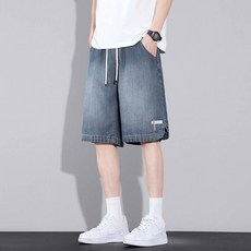 牛仔短褲男士休閒牛仔短褲柔軟水洗牛仔布料舒適不硬挺五分褲利落五分剪裁修飾腿型短褲經典多口袋設計牛仔短褲日常逛街外出約會通勤百搭實穿牛仔短褲