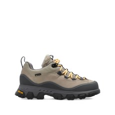 어그 메트로트렉 스니커즈