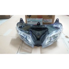 YAMAHA R15 V3 頭燈 大燈 總成 bk7 bk6 h4300-00, 1個
